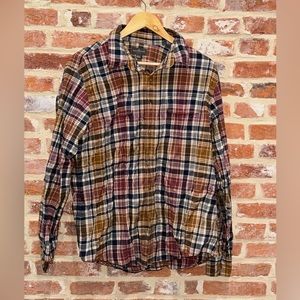 Men’s plaid button down